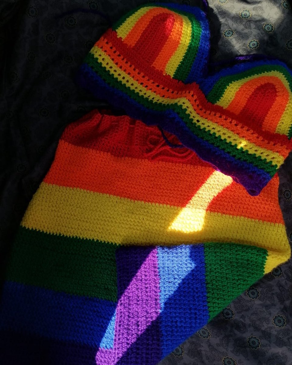 QueerCentral_ZA's tweet photo. Crochet pride set 🏳️‍🌈🏳️‍🌈 R370. WhatsApp 0745394013 for orders 🏳️‍🌈
#prideseason #demigod #queersmiles #queercentral #lgbt #khwiye https://t.co/k0cB8r5WPT