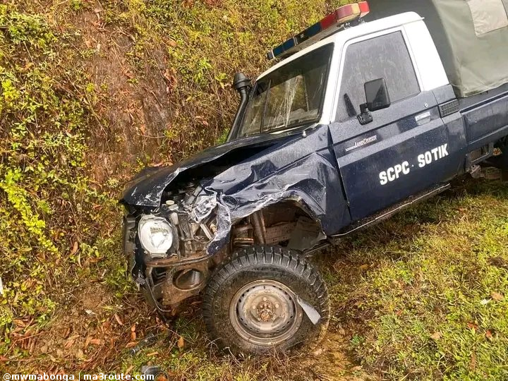 a3Route's tweet photo. 10:59 Some Sironga Girls students involved in a road accident along Kisii Sotik Road.  https://t.co/IaTxV7DhwO via @mwmabonga