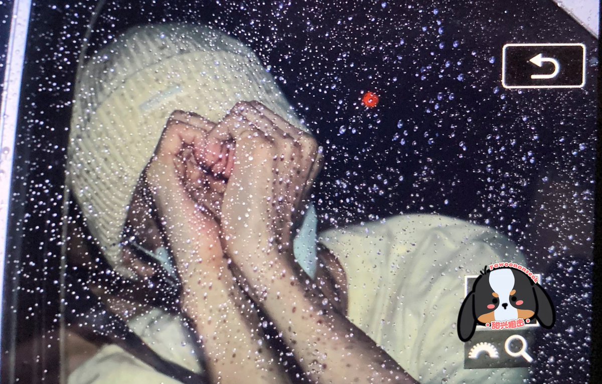 yawoonanseok's tweet photo. 220802 인천 도착 pre

The heart of the rain 💕

#PENTAGON #펜타곤
  #WOOSEOK #우석 #정우석 https://t.co/tfWHnRHWkE