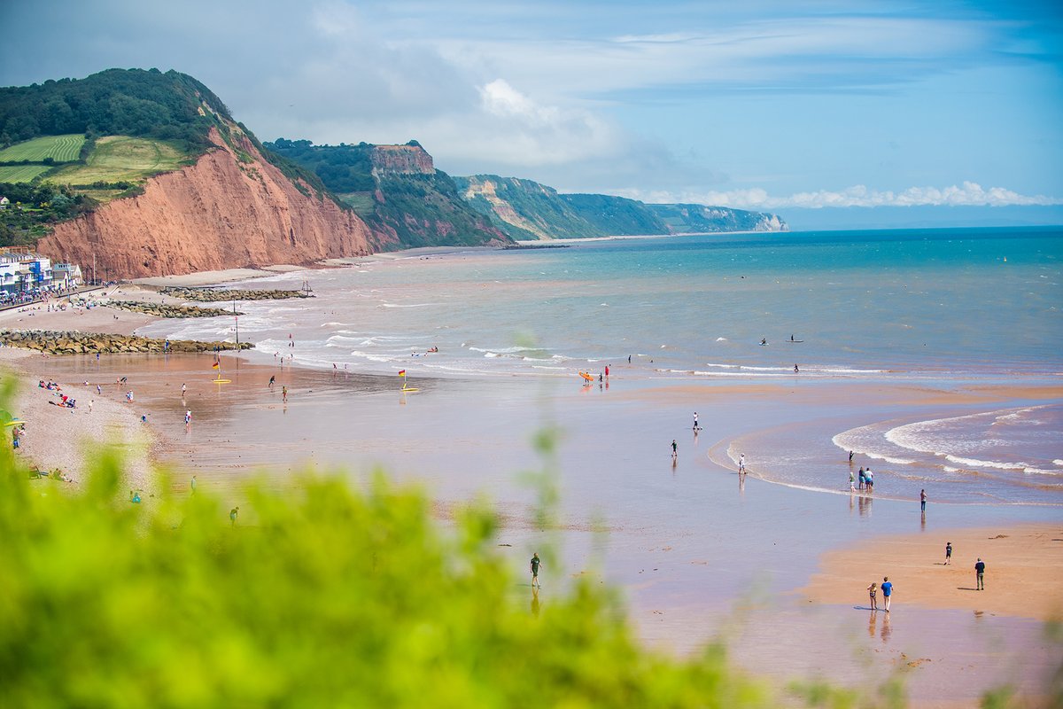 BelmontHotelSidmouth (@thebelmontbrend) on Twitter photo ๐๐๐ป ๐ณ๐ฎ๐ฐ๐ ๐ฎ๐น๐ฒ๐ฟ๐ ๐จ๐ฒ
Did you know? Lord of the Rings author J.R.Tolkien based some of his inspiration for the books on the Jurassic Coast and Sidmouth. Plus, he was known to frequently visit The Belmont Hotel!
Read the full article below> devonlive.com/.../lord-ringsโฆ... ๐๐๐ป ๐ณ๐ฎ๐ฐ๐ ๐ฎ๐น๐ฒ๐ฟ๐ ๐จ๐ฒ
Did you know? Lord of the Rings author J.R.Tolkien based some of his inspiration for the books on the Jurassic Coast and Sidmouth. Plus, he was known to frequently visit The Belmont Hotel!
Read the full article below> devonlive.com/.../lord-ringsโฆ...