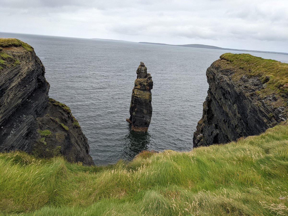 BilickiVicki's tweet photo. G'mornin Ballybunnion #BromoreCliffs #cliffs https://t.co/fLwqoOQHm2