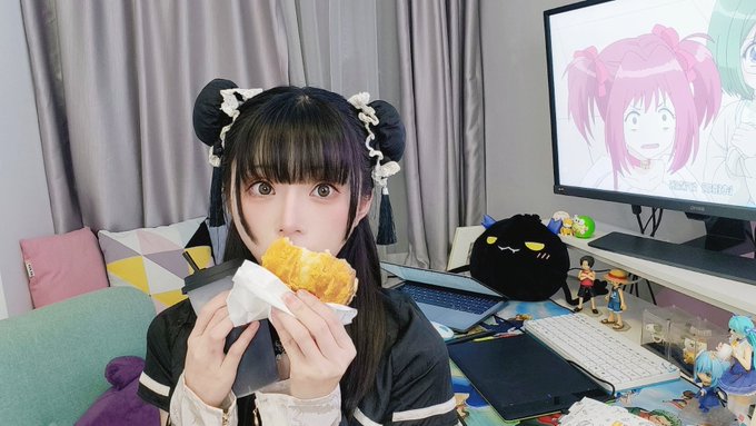 Twitterのコスプレ画像25