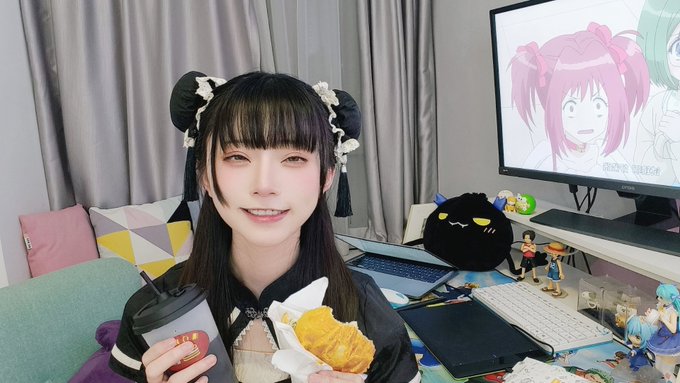 Twitterのコスプレ画像26