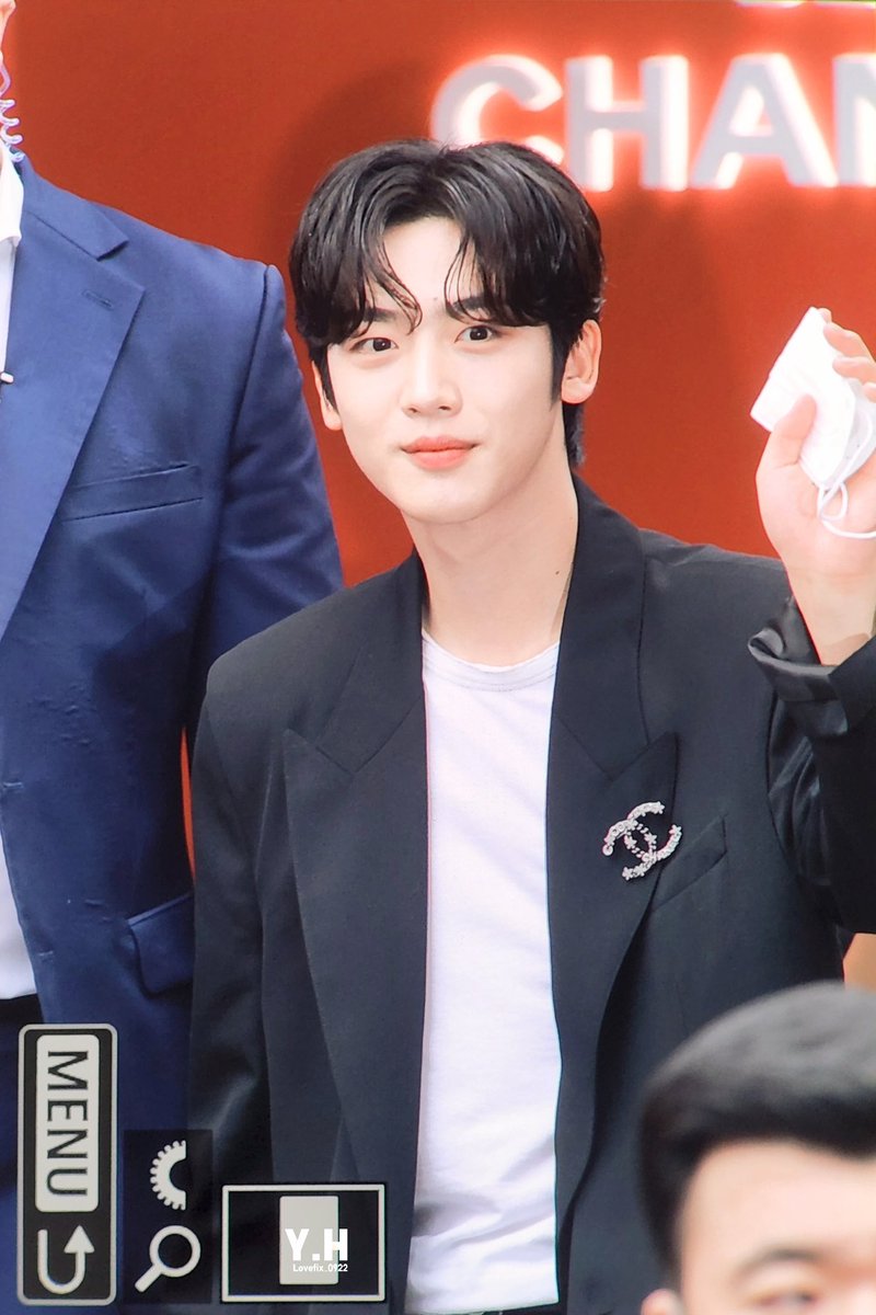 Lovefix_0922's tweet photo. 220802 오늘 짱 이뿌네 🥺 #김요한 #요한 #yohan #KIMYOHAN #WEi #위아이 https://t.co/z3aDNfhJD1