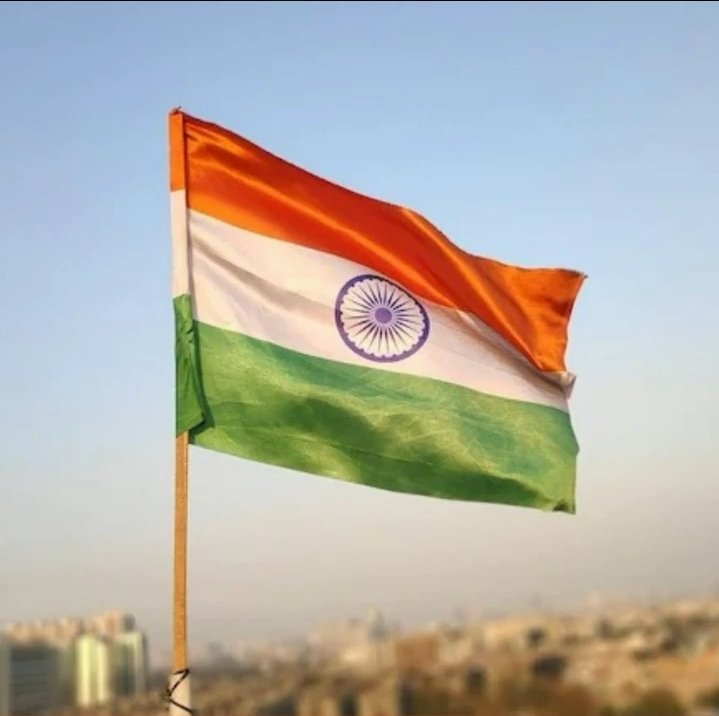 ShivaramChaudh9's tweet photo. આઝાદી ના અમૃત મહોત્સવ માં 13 થી 15 ઓગષ્ટ સુધી તિરંગા લહેરાવીએ પોતાના ઘર પર ....અને ઇતિહાસ રચીએ....🇮🇳જય હિન્દ🇮🇳 

 #હર ઘર તિરંગા 
#ઘર ઘર તિરંગા https://t.co/qKDF1MU9YQ