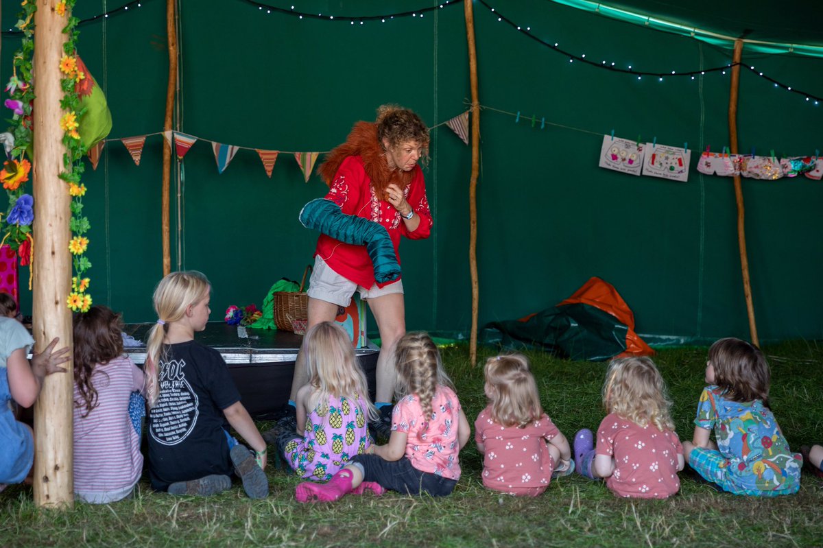 Thanks for having me along, for the 10th year <a href="/Mudpiearts/">Mud Pie Arts</a> <a href="/DeerShed/">Deer Shed Festival</a> <a href="/OrangutanTOP/">Orangutan Project</a> Loved meeting the local wildlife