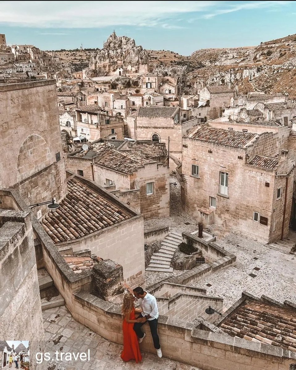 "... e poi a un tratto l'amore scoppiò dappertutto." ❤

📸 @ gs.travel 

Condividete i vostri contenuti digitali con noi taggando @ igersmatera e utilizzando gli hashtag
#igersmatera
#igersbasilicata
#igersitalia 😉