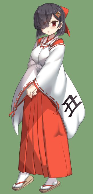 紫牛隊の副隊長、すみれちゃんです!
どことは申しませんが、ボリュームを感じさせますね。 