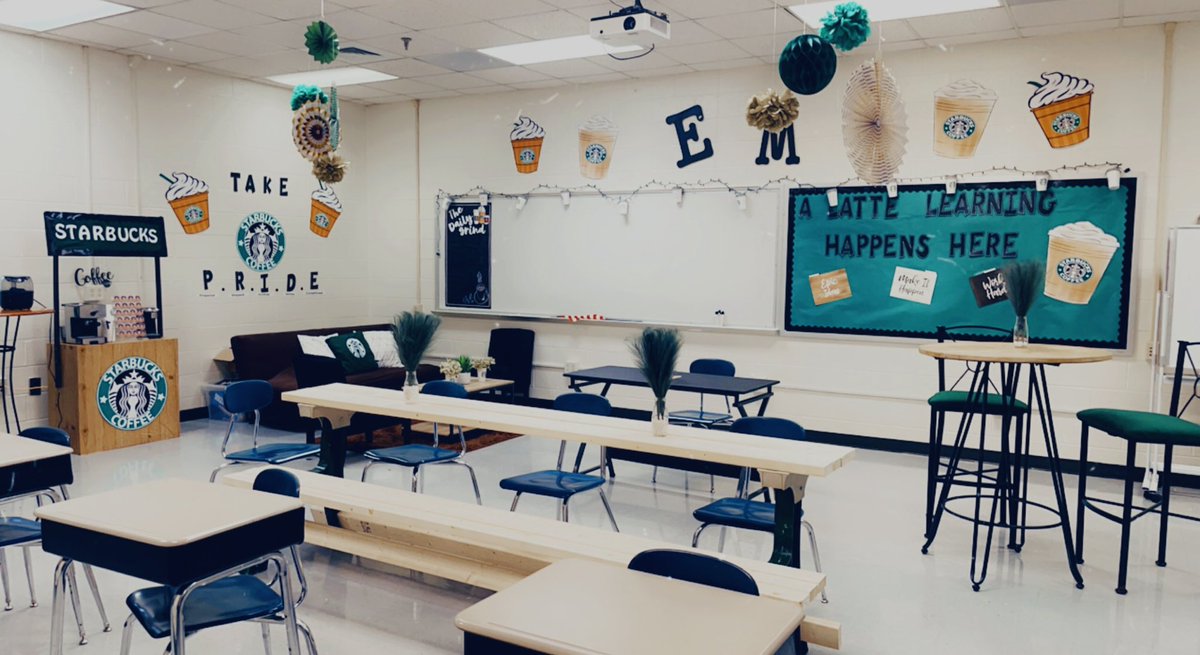 Decided to do a Starbucks theme. Kids loved it💚💚 #Patriots #EMS <a href="/PatriotsEMS/">GL Edwards MS</a> <a href="/docrocmungin/">Rochelle Mungin</a> @APBaldwinEMS <a href="/Starbucks/">Starbucks</a>