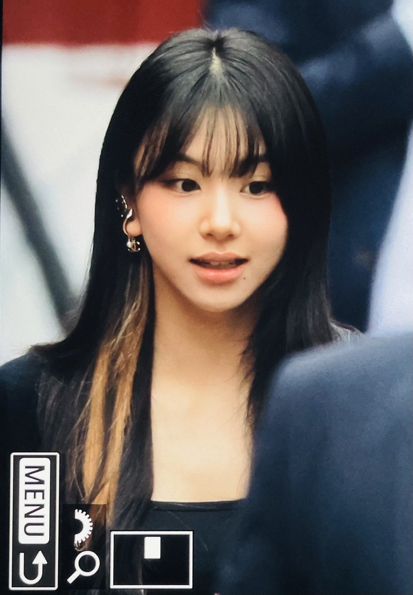 honeychaeng's tweet photo. 220802 #트와이스 #TWICE  #채영 #chaeyoung https://t.co/WARpAiNQ68