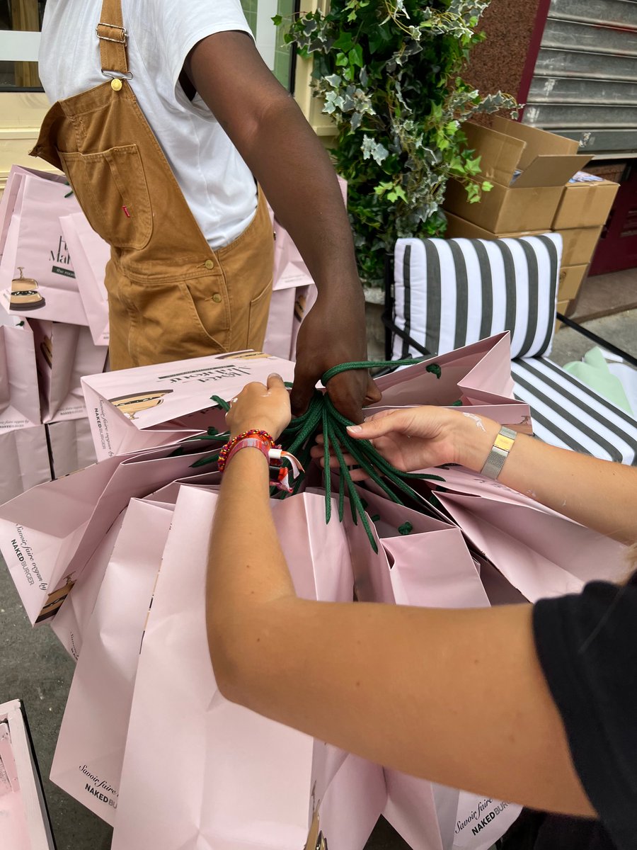 Tout le personnel de l’Hôtel Mahfouf prépare le Room Service afin de vous y accueillir tout le mois d’août. 🏩

📍 8 rue Meissonier 75017