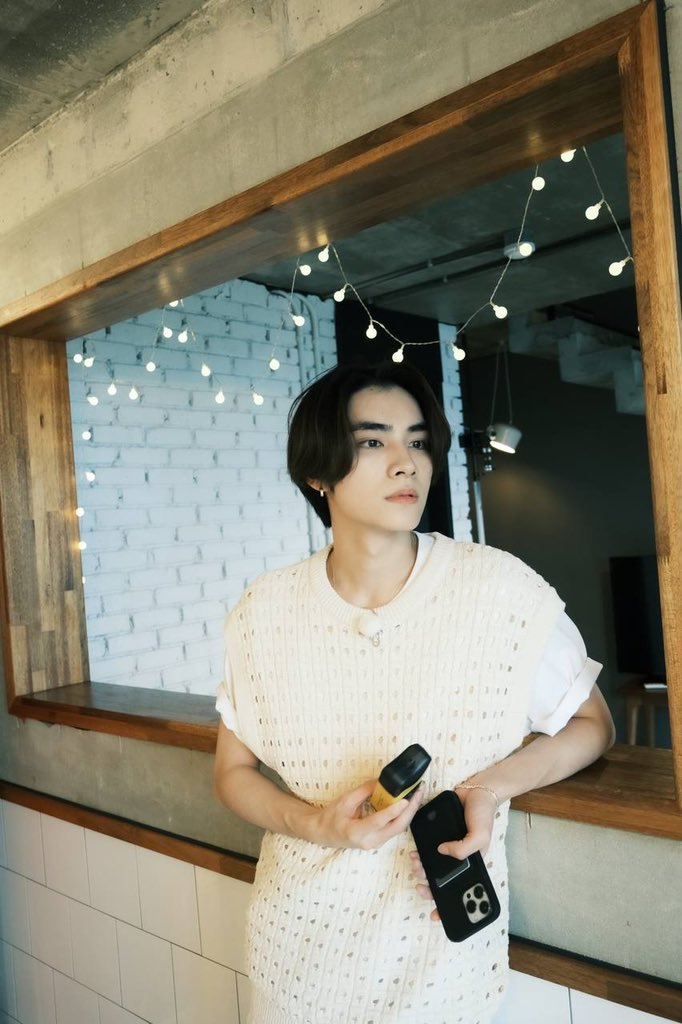 dejunbbl's tweet image. [220802] 🦖💭

(pics) 

Kun-ge's photography is really getting better and better!