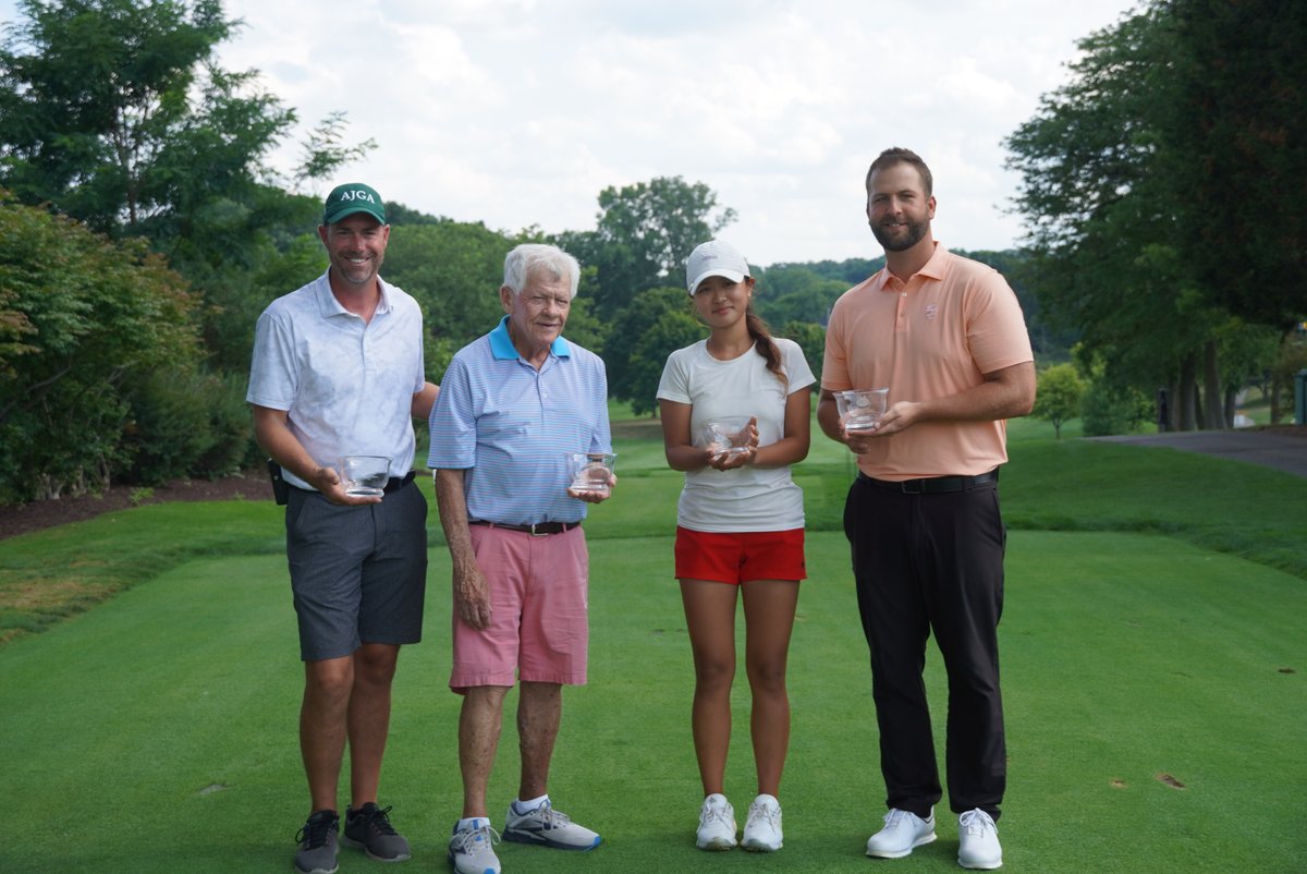 AJGAGolf's tweet photo. Played so well, it wasn't even funny! 🏆

The team of Katie HA (get it?), Brandon Archibald, Ryan Moore, &amp; Tom Wagner (-18) take home the #UHYDetroitJr Junior-Am title! https://t.co/YchHqw4ysT
