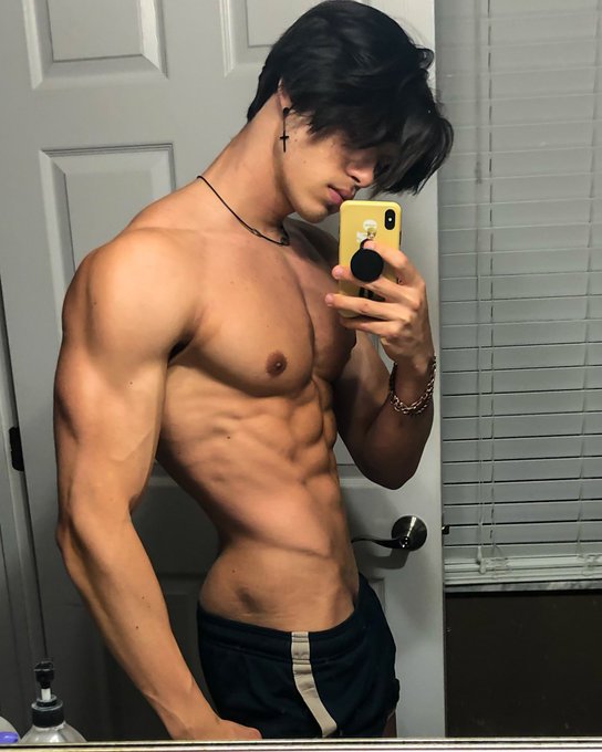 Ok I play draven now https://t.co/kvCzzsgbhM