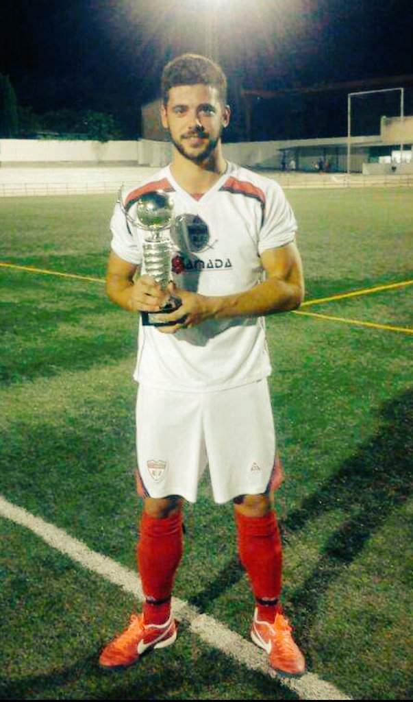 Esto empieza ya! Diez años después vuelta a casa 💪⚽❤️🤍❤️ <a href="/CDHispania/">CD Hispania ⭐⭐⭐⭐⭐</a>