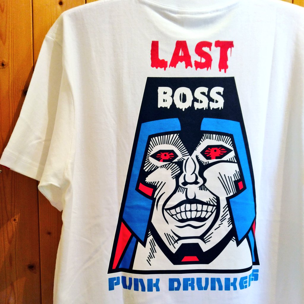 Phillip66maki's tweet photo. バックプリントっ🔥
#uncooliscool
#Tシャツ
#パンクド
#punkdrunkers
#白T
#夏T
#サマー
#summer
#2022
#パンクさん
#パロディTシャツ
#最高なやつ
#👍 https://t.co/MaQv602kae