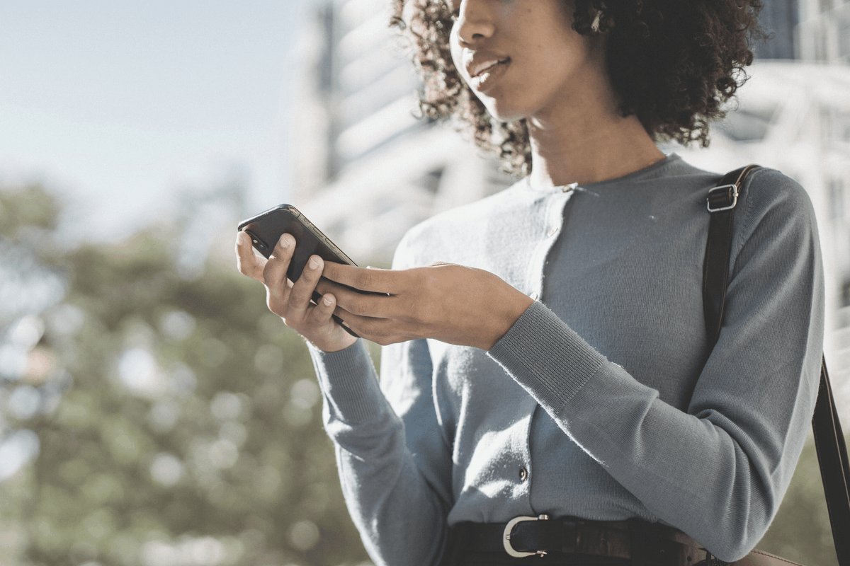 novatiq1's tweet photo. Telco marketers are challenged to keep a lid on churn while driving customer acquisition. Discover how a new approach to digital verification can help telcos through personalised, privacy-first customer engagement at scale. https://t.co/3R5yiFOs1V https://t.co/u4Tj0z0Bus
