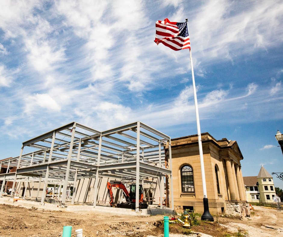 FoundationSteel's tweet image. It’s amazing how much a job can change in just a short few weeks. Lookin good #UnionIronworkers on the New Admin Services Bldg for the City of Bowling Green with Mosser Construction.
#FoundationSteel #UnionOperator #SteelErection #UnionStrong #IBuildAmerica #IBuildAmericaOhio