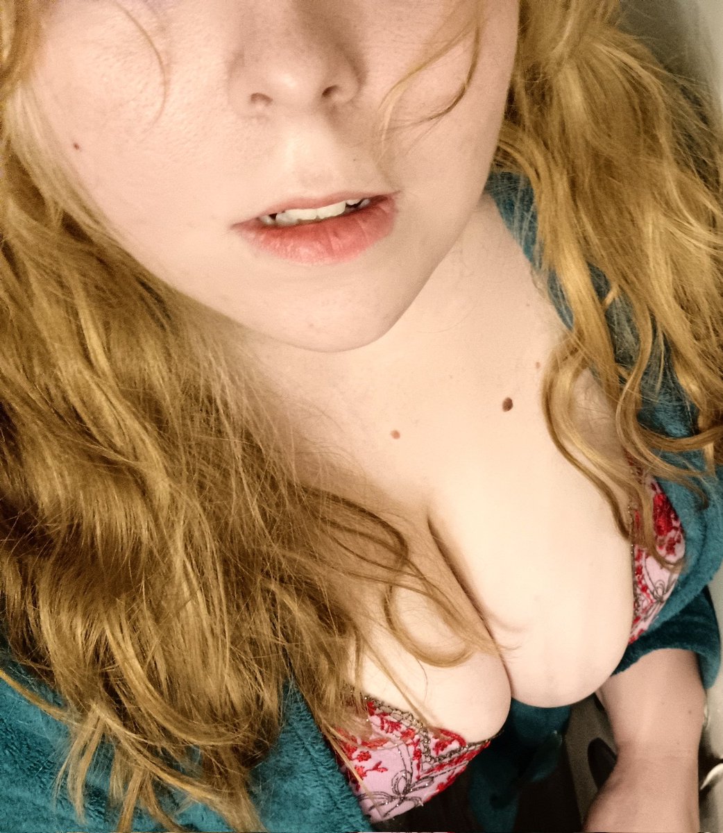 milflila69's tweet photo. #bra #Tits #TitiesTuesday #titty #titties #nsfwtwt #nsfw #mommy #milf #amaturehotwife #amatuers #amatuercontent #porn #amatuermommy #cumforme #cuminmymouth #cuminmebro #cumonmedady #cumtributewanted #LIPS #facialplease #slut #cumslut #whore #cumwhore #cumdump #deepthroater https://t.co/FMOy5oAkQV