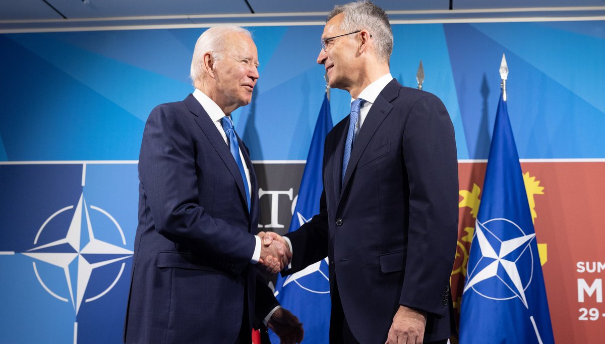 🆕🎙 Non solo #Russia: la sfida cinese nel futuro della #NATO

<a href="/MatteraDanilo/">Danilo Mattera</a> intervista <a href="/profjwdavidson/">@profjwdavidson.bsky.social</a>, professore di Scienza Politica e Affari Internazionali (University of Mary Washington) e Nonresident Senior Fellow <a href="/AtlanticCouncil/">Atlantic Council</a> 

▶️:bit.ly/3cYX06n
📸:<a href="/NATO/">NATO</a>