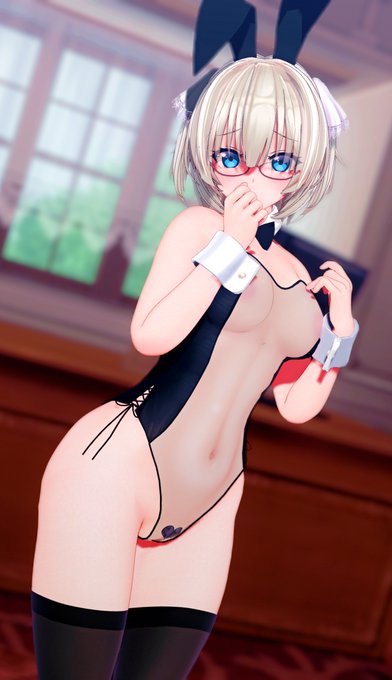 うさに変身完了!
  /⌒)
 / //⌒ヽ
|/ //⌒ソ
(。╹ω╹)
(|  )
しーJ 