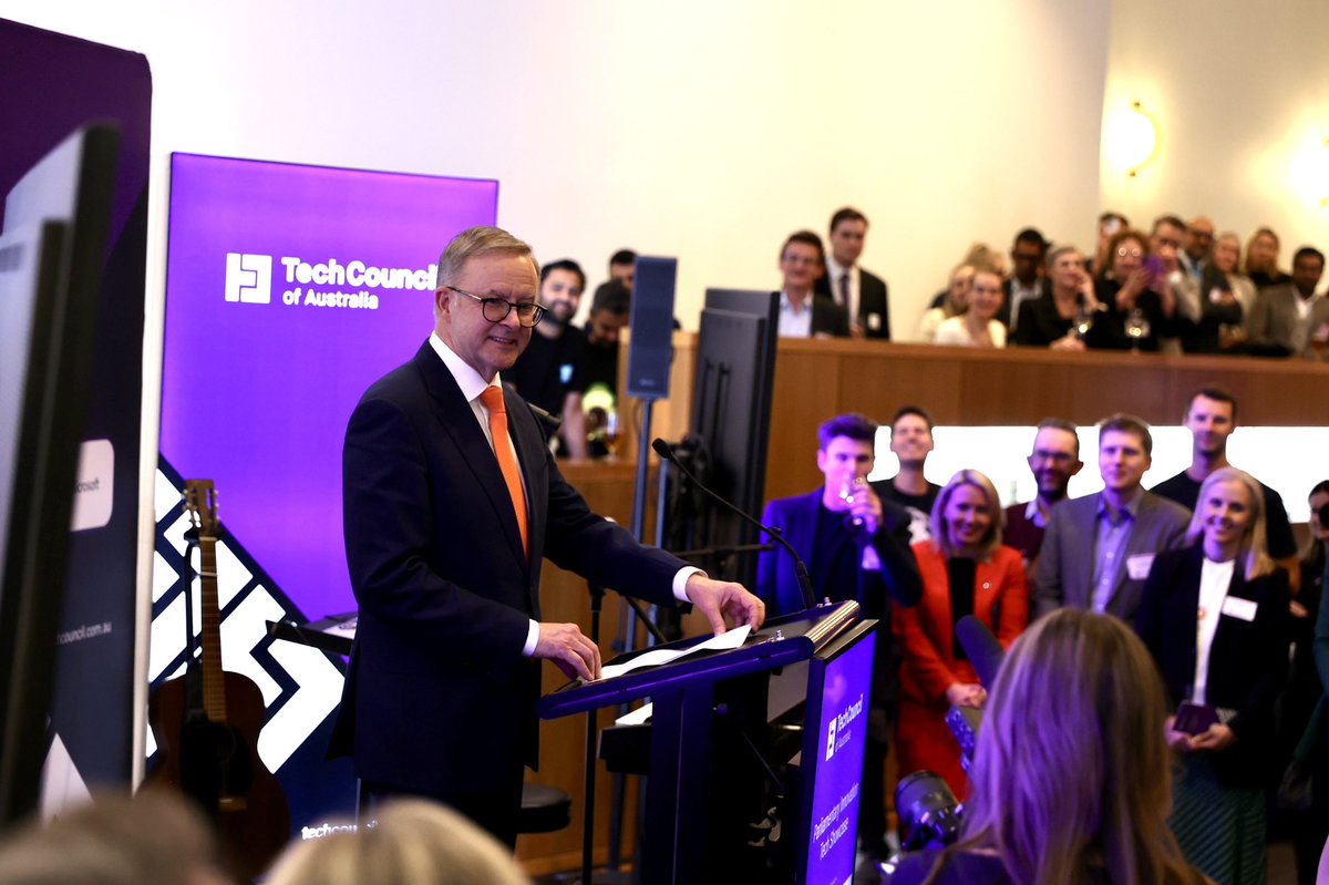 Speaking at the <a href="/techcouncil_aus/">Tech Council of Australia</a> Expo in Parliament House tonight about how we're partnering with industry to create jobs and drive innovation.