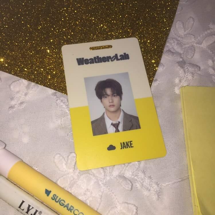 T4ECARTS's tweet photo. κ° #breimails κ± | #tteokfeedbacks
hi @tteokkshop ! sorry for the vvv late feedback po. jake is finally here ! got it for a very steal fries !! thank you sa sale nyo nakabili ako neto HAHAHAHA π https://t.co/alHDR0rp07