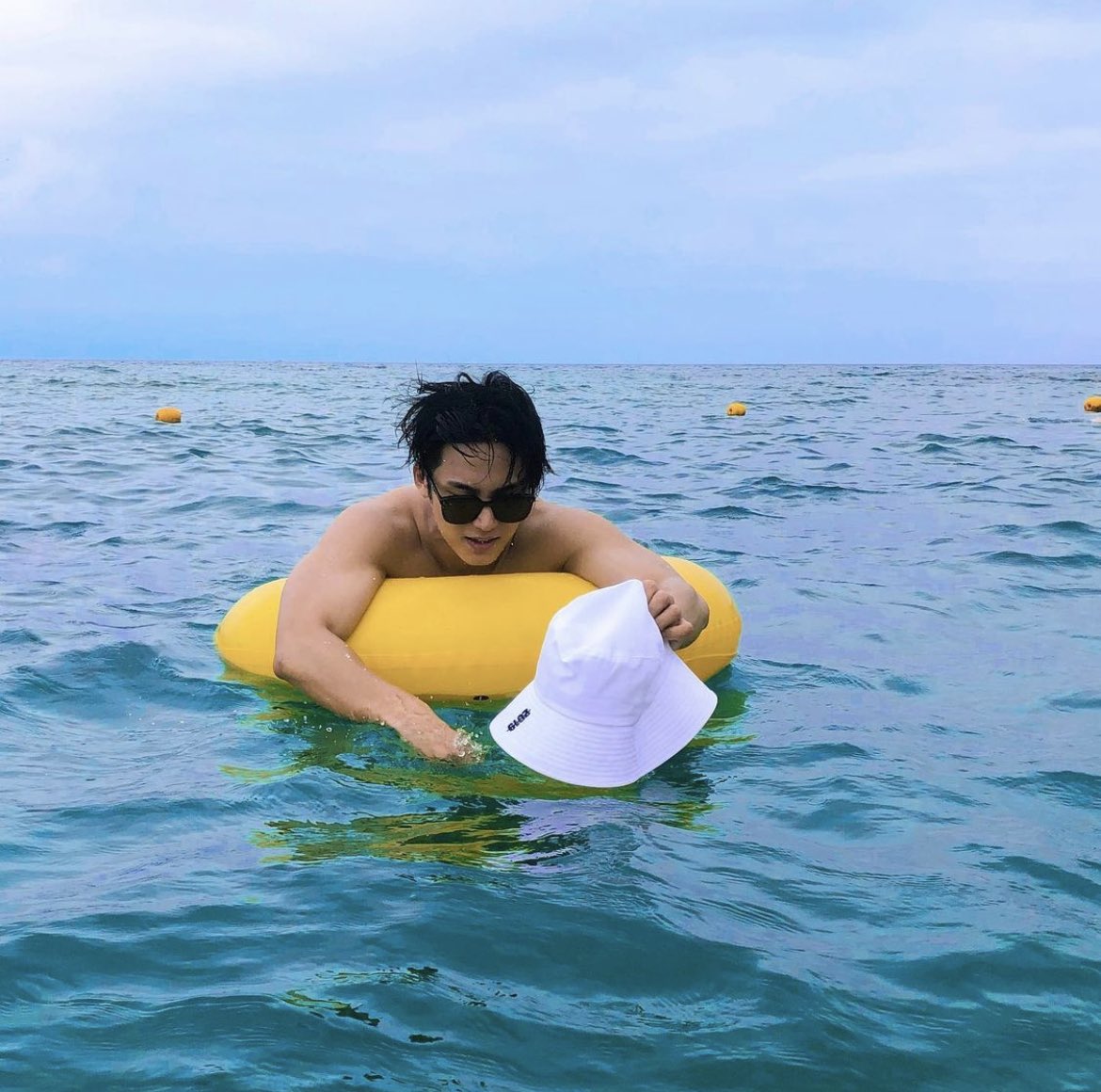 fileshoshi's tweet photo. KIM MINGYU OF SEVENTEEN EVERYONE https://t.co/HU0FaZvhtZ