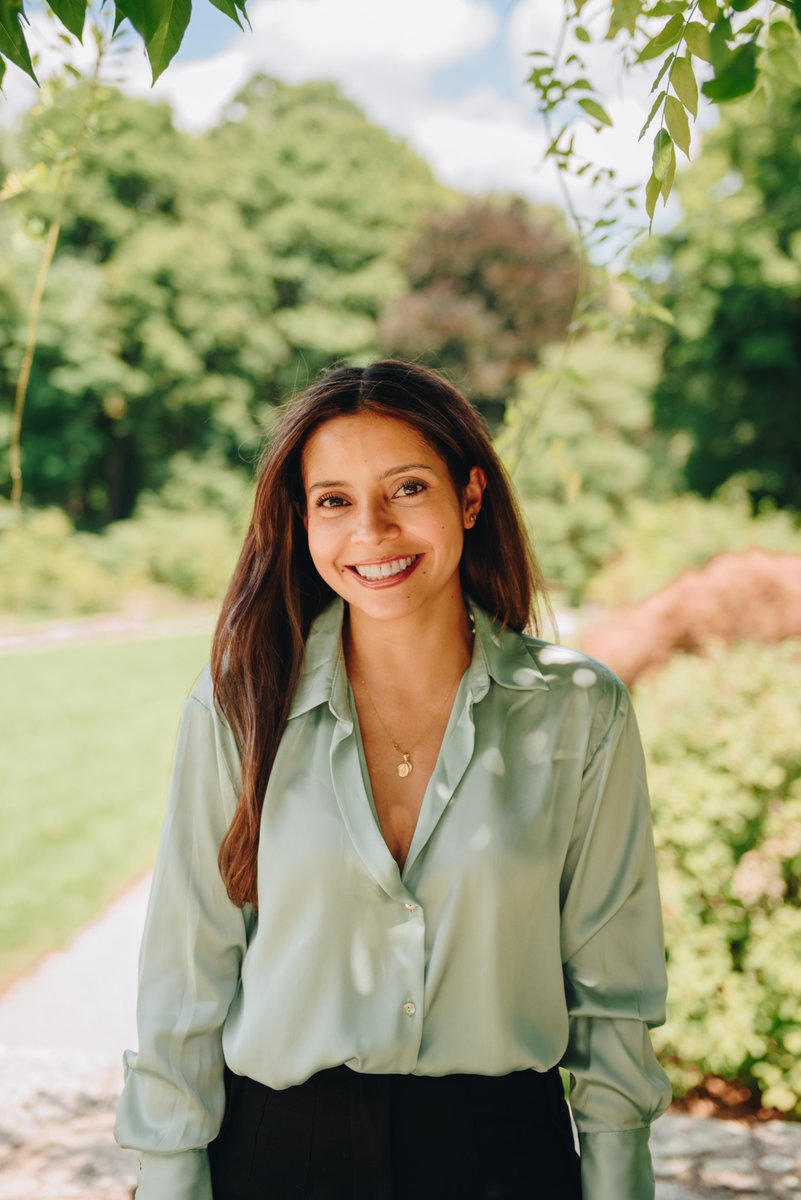 New ERAS app ➡️ New beginnings ➡️ New headshot!!
-
Hi #MedTwitter, I'm Laura, an IMG 🇨🇴 reapplying to #Match2023. Passionate about pain, critical care and leadership. I enjoy dancing and running.
Looking forward to connecting with mentors and peers along this journey.