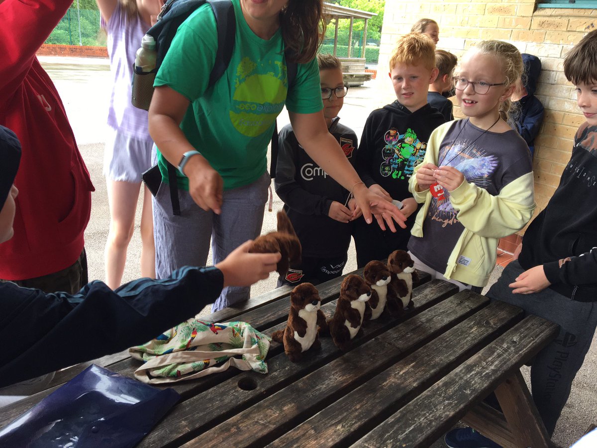 Food_Fun2022's tweet photo. Thank you Sarah @Ecoexplore for their visit today, the children @Food_Fun2022 Roseheyworth loved the Wildlife treasure hunt! 
@foodandfunwales @WelshLGA https://t.co/8YueOt2u3f