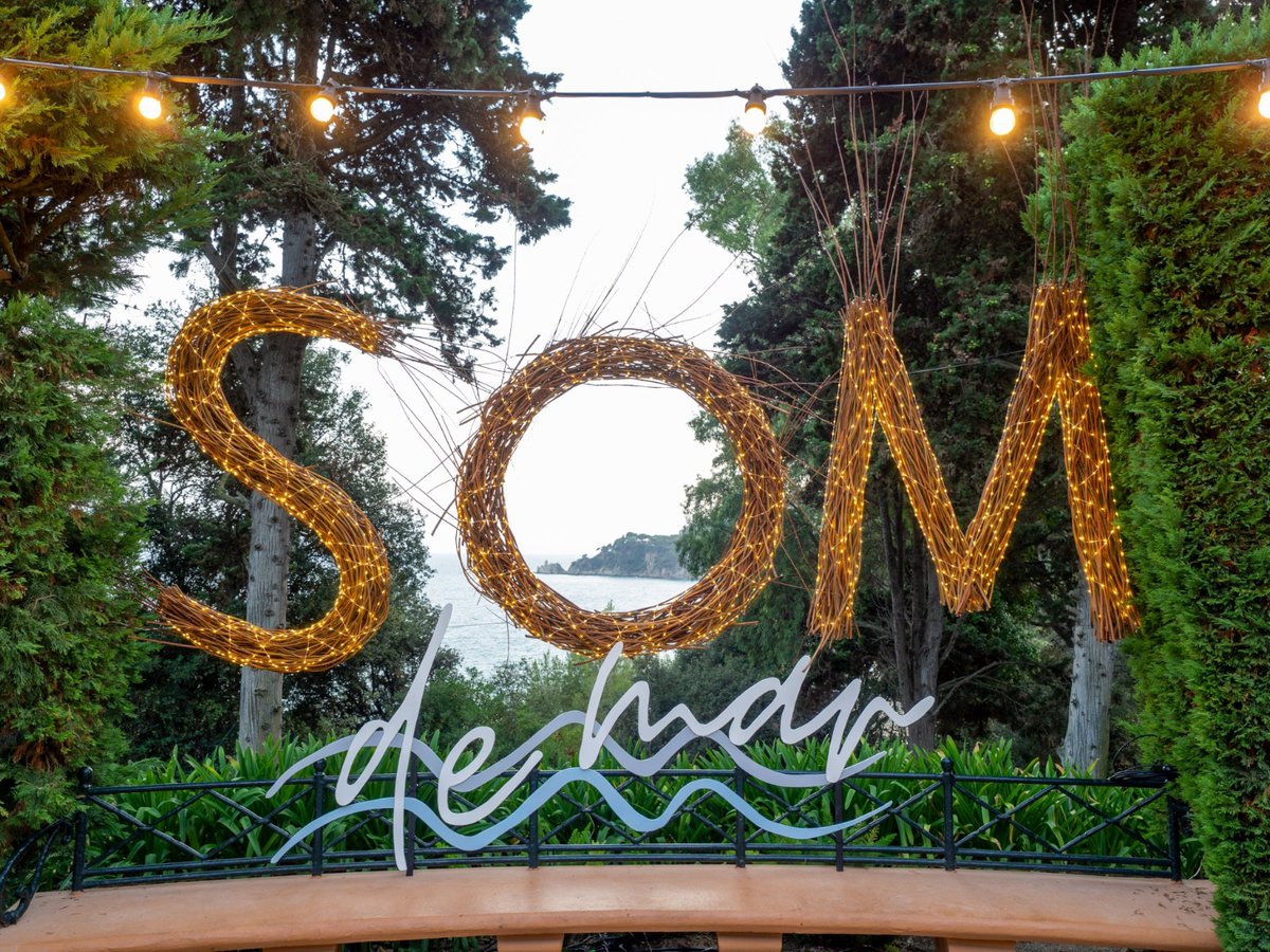Lloret_de_Mar's tweet photo. 😍 Aquest mes d'agost torna el @somdemarfest a #LloretdeMar

👉 Si encara no tens les teves entrades o no coneixes el #SomdeMar, pots trobar tota la info al https://t.co/w5yawdu2ax

📆 Del 19 al 27 d'agost
📌 Jardins de Santa Clotilde

#mylloret #summer https://t.co/B6fvW7GvKQ