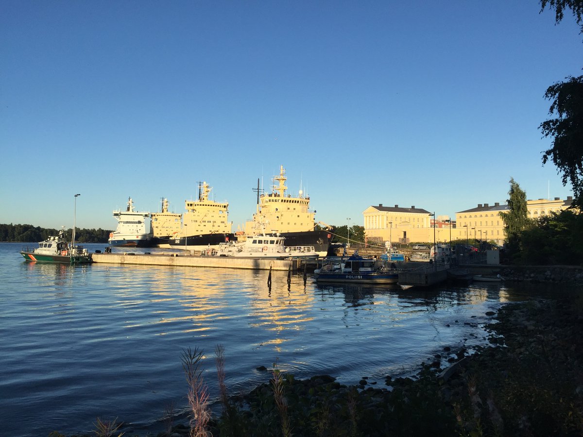 Applications deadline closes soon! 
Welcome to Helsinki.
https://t.co/WZD9ExqgEV https://t.co/ApZxwFYFQP