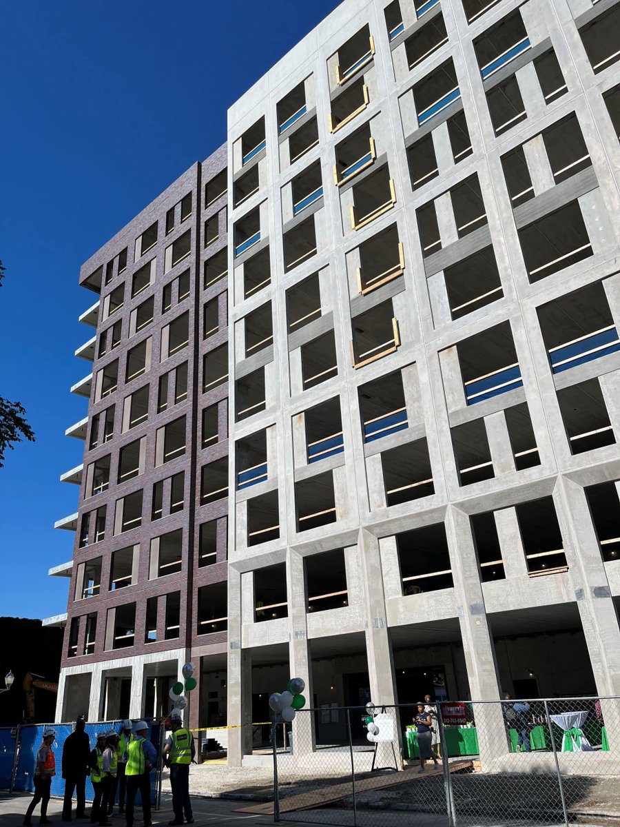 Habitat Company completes phase one of Chicago’s first ETOD
chicagoconstructionnews.com/habitat-compan…