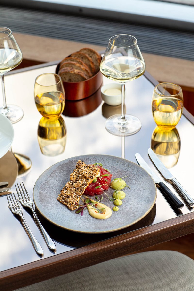 Enjoy three courses including wine for £35 on the South Bank, alongside stunning views of the River Thames 🍷 Tap the link to find out more and book your table   buff.ly/3QezJM0