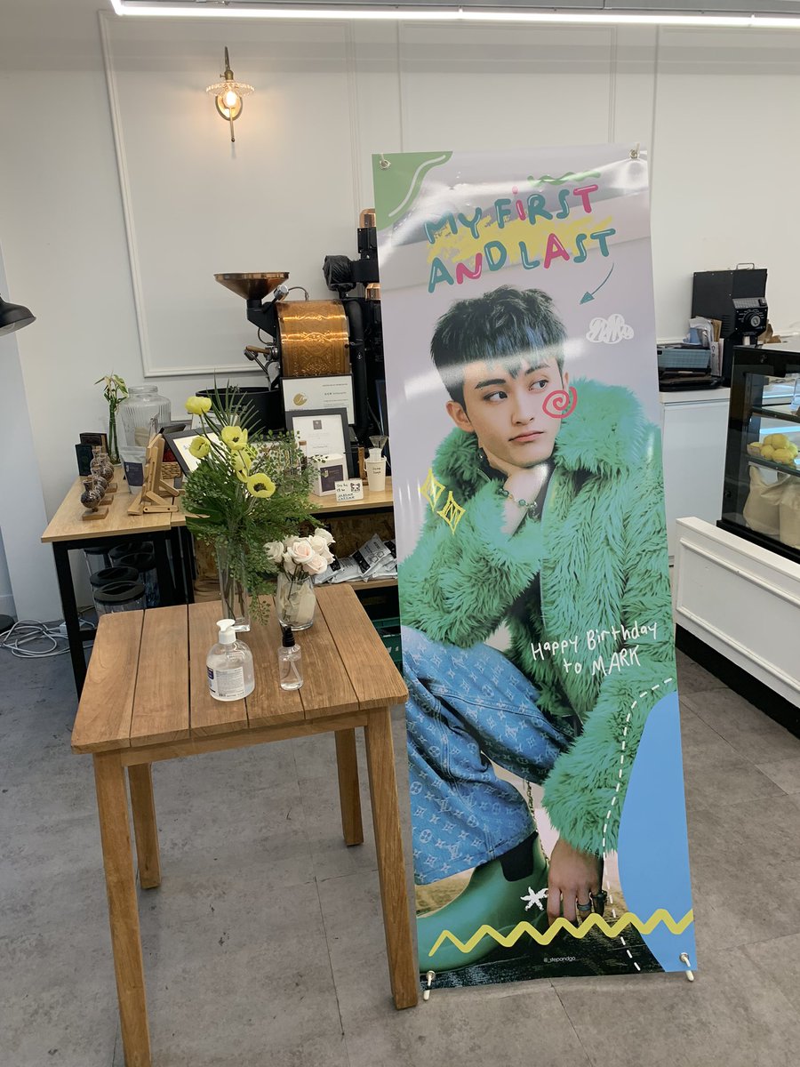 아티 tweet media
