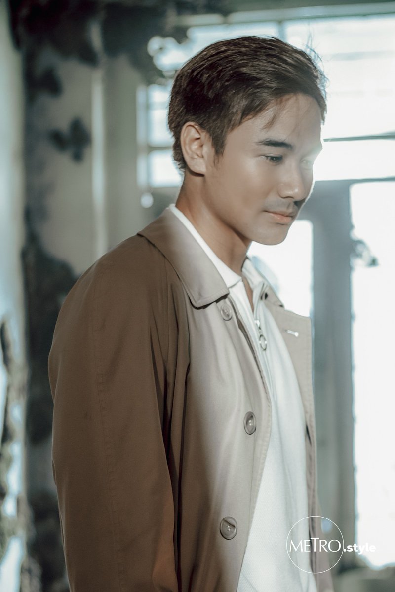 TeamChicoOfc_'s tweet photo. Chico on Metro Style ✨ 
 
📍https://t.co/2WxjVNKdjZ 
 
#ChicoAlicaya  || @iamchicoa ✨ https://t.co/dDfiGvuV3n