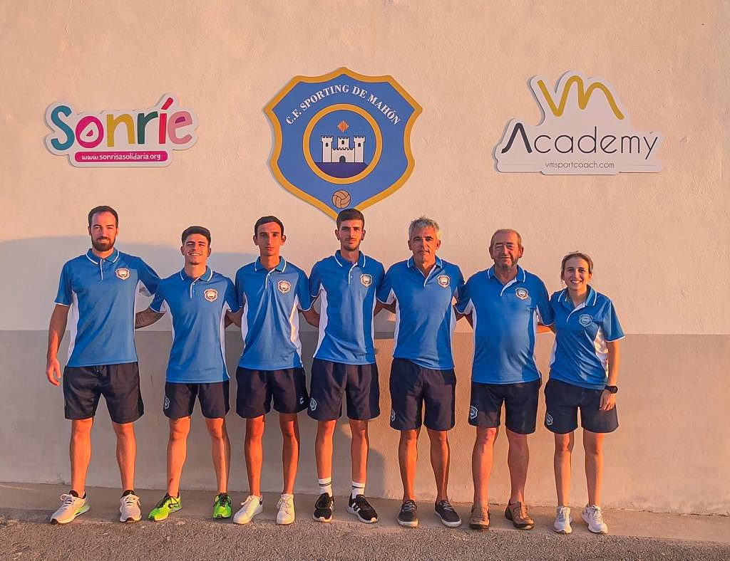 sportingdemahon's tweet photo. Nuestro juvenil en su primera  toma de contacto con el cuerpo técnico y compañeros.✅ https://t.co/DCLyAZm0jv