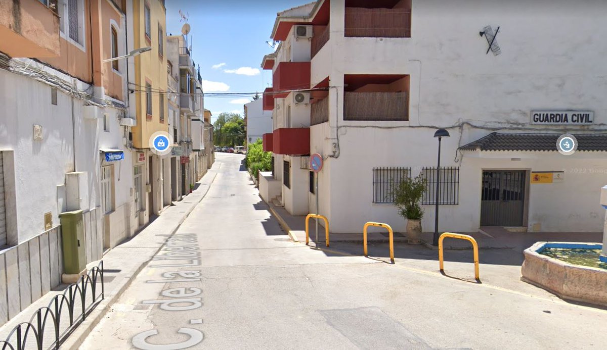 PoliciaRute's tweet photo. Desde mañana miércoles 3 agosto/22 hasta medio día viernes 5 se cierra al tráfico el primer tramo de calle La Libertad (desde esq. cuartel Guardia Civil) por trabajos en la calzada.
Acceso a barrio Libertad/Polideportivo/Colegio Ruperto Fdez por calle Miguel Indurain=Mariano Haro https://t.co/jMNNzyhb25
