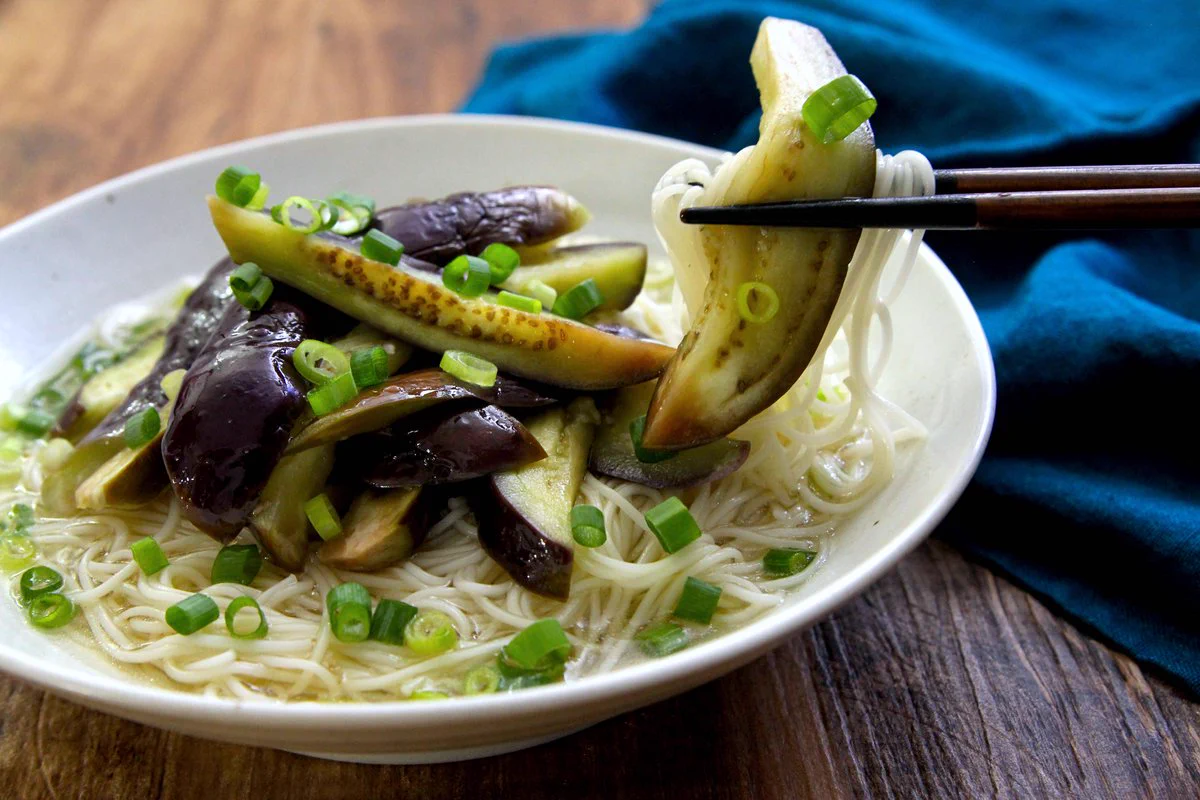 するする食べられちゃう美味しさ？！暑さが厳しい今の時期にぴったりそうな素麺レシピ！