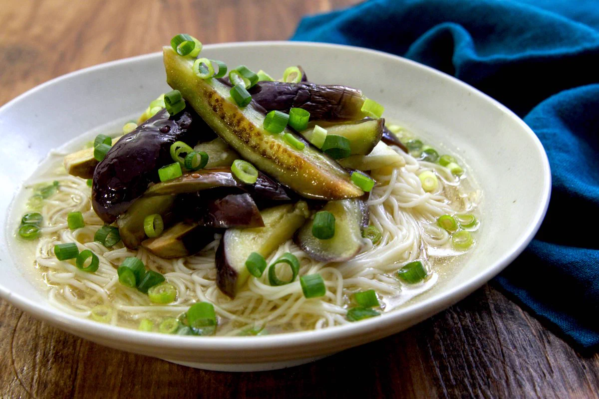 するする食べられちゃう美味しさ？！暑さが厳しい今の時期にぴったりそうな素麺レシピ！