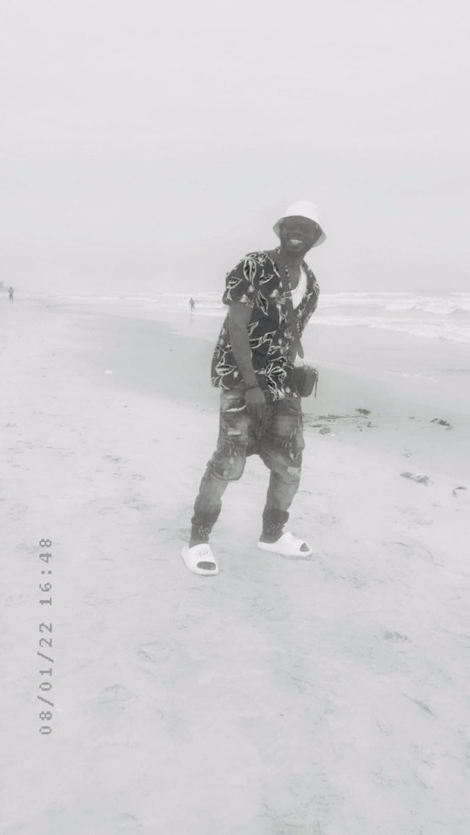 Topman____'s tweet photo. Happy birthday to me 🎂🎂🎂 https://t.co/FRFHwGT2Rb