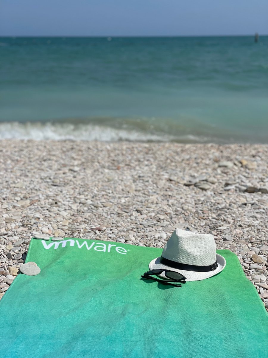 Using my excess @vmware PTO days last week in Italy's Adriatic coast. Here's a picture of my spot before jumping on the SUP board.