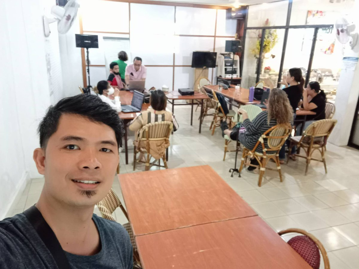 pandextech's tweet image. MEETING with Filasia Realty &amp;amp; Construction  for Website Development

#pandextechnologies
#realestatewebsite
#Kickstarter