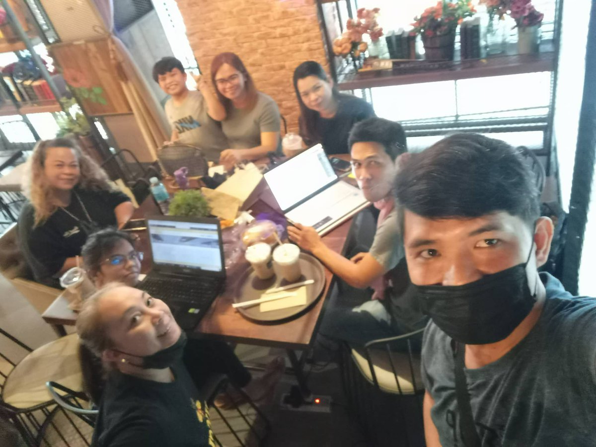 pandextech's tweet image. Meeting with Clients at  Coffee Project!

#newopportunities
#realestatewebsite
#pandextechnologies
#trustedwebdesigner