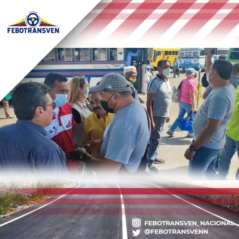 FEBOTRANSVEN ARAGUA, presente en la reunión de Gremios y Líneas de Transporte en el Andén 1 del Terminal Central de Maracay, para realizar la planificación de los Trabajos y Acondicionamiento.

<a href="/NicolasMaduro/">Nicolás Maduro</a>
@rvaraguayan
<a href="/NestorLReverol/">Néstor Reverol</a>
<a href="/ysabeltorcater/">Ysabel Torcate</a>
#IntegridadTerritorial
