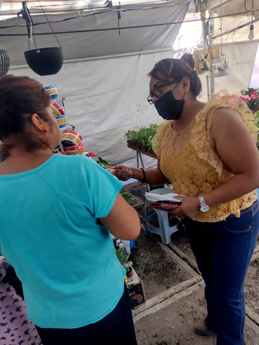 MunicipioSGS's tweet photo. 📌 UAVI e Instancia de la Mujer instala módulo de atención y proximidad en jardín de la cabecera municipal
📰 Más información en ➡️ https://t.co/0bu3GZe0Df
📱 #SGS #SigamosAdelante #LeonorNoyola #UAVI #InstanciaDeLaMujer #DGSPM https://t.co/9unNo7ZH0o