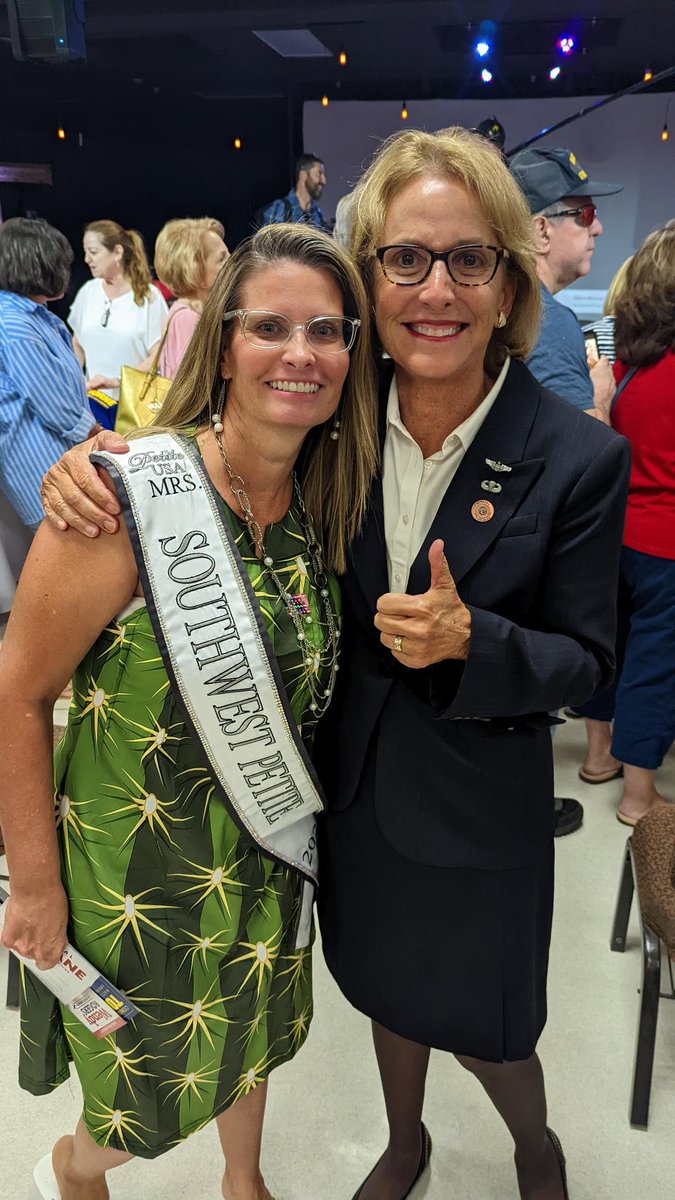 BarbyIngle's tweet photo. It's voting day in Arizona. Be sure to support those legislators who support your needs.
Pictured and running for office; Senators @NancyBarto, Wendy Rogers, Kelly Townsend and for Gov @KariLake. #ChronicPain #RareDisease #SenateHealthCommittee Get out and vote. #Vote https://t.co/dJfLwOL10e