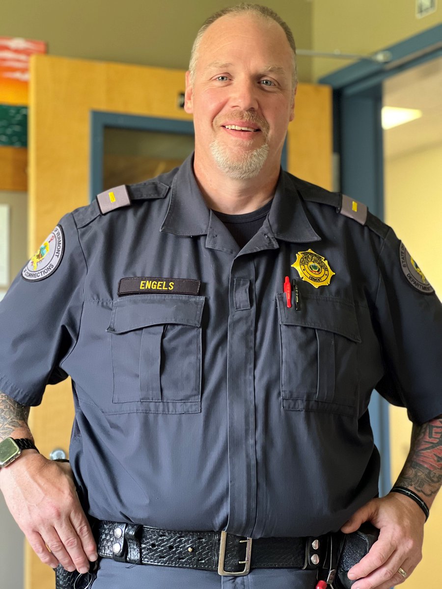 SamuelSonCo1855's tweet photo. Our #SamuelCommunitiesProgram recognizes Laura Engels, Quality Assurance Manager, and her brother’s work with The Correctional Peace Officers Foundation which preserves & supports the surviving families of Correctional Officers who lose their lives while on duty in prisons/jails. https://t.co/fNWJO4DG8l