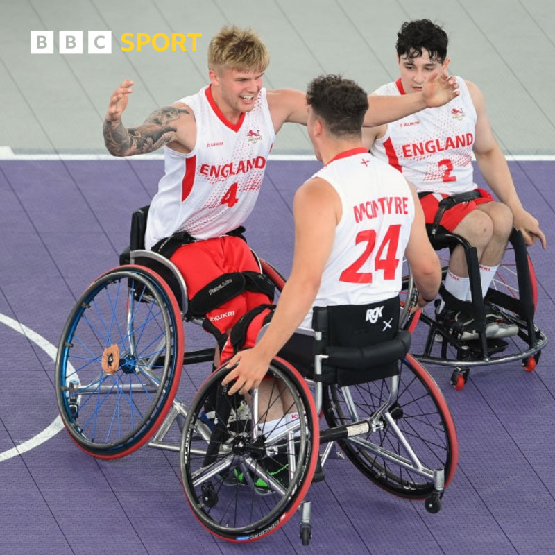 BBCSport's tweet photo. Double basketball bronze for England! 🥉🥉

Both the men's and women's 3x3 sides have added to the hosts' medal tally. 

#BBCCWG