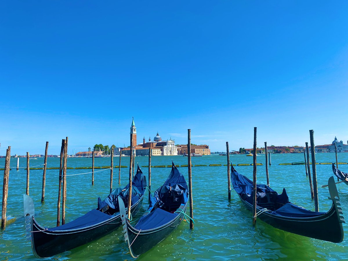 Mr_Noyes_'s tweet image. A lovely day exploring Venice a beautiful city with lots to see, but wow I’m not impressed with @TUIUK. Late to pick us up and an hour and a half late to leave the bus station 🤷🏼‍♂️ no traffic just poor organisation skills. @visititalytoday @VisitItalyOffi1 @visititalytoday #HotBus